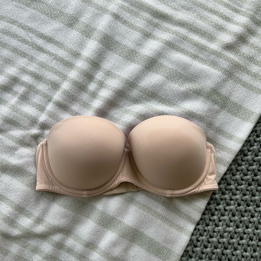 victoria's secret strapless bra